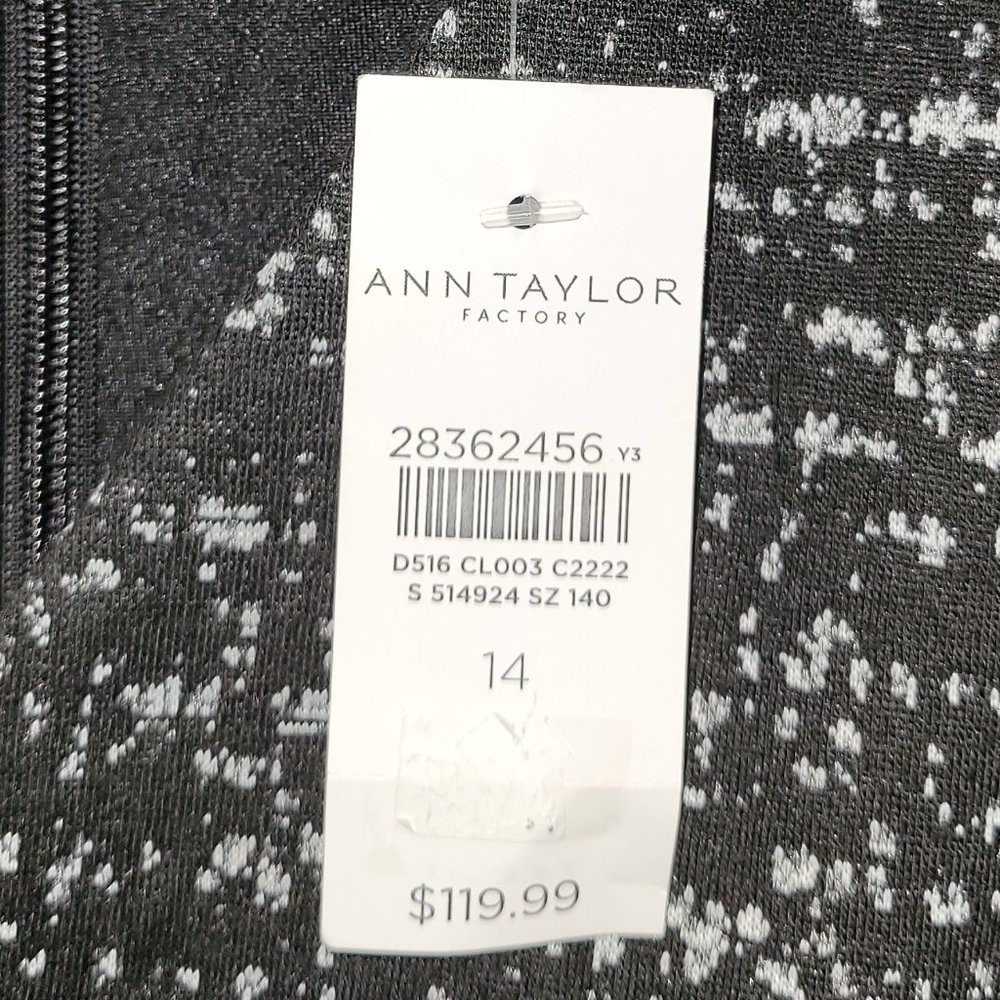 NWT Ann Taylor Heavy Knit Dress 14 Salt n Pepper - Picture 2 of 6